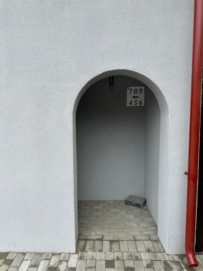 Jokai Apartments Nr7, Code Entry Sfântu-Gheorghe Esterno foto
